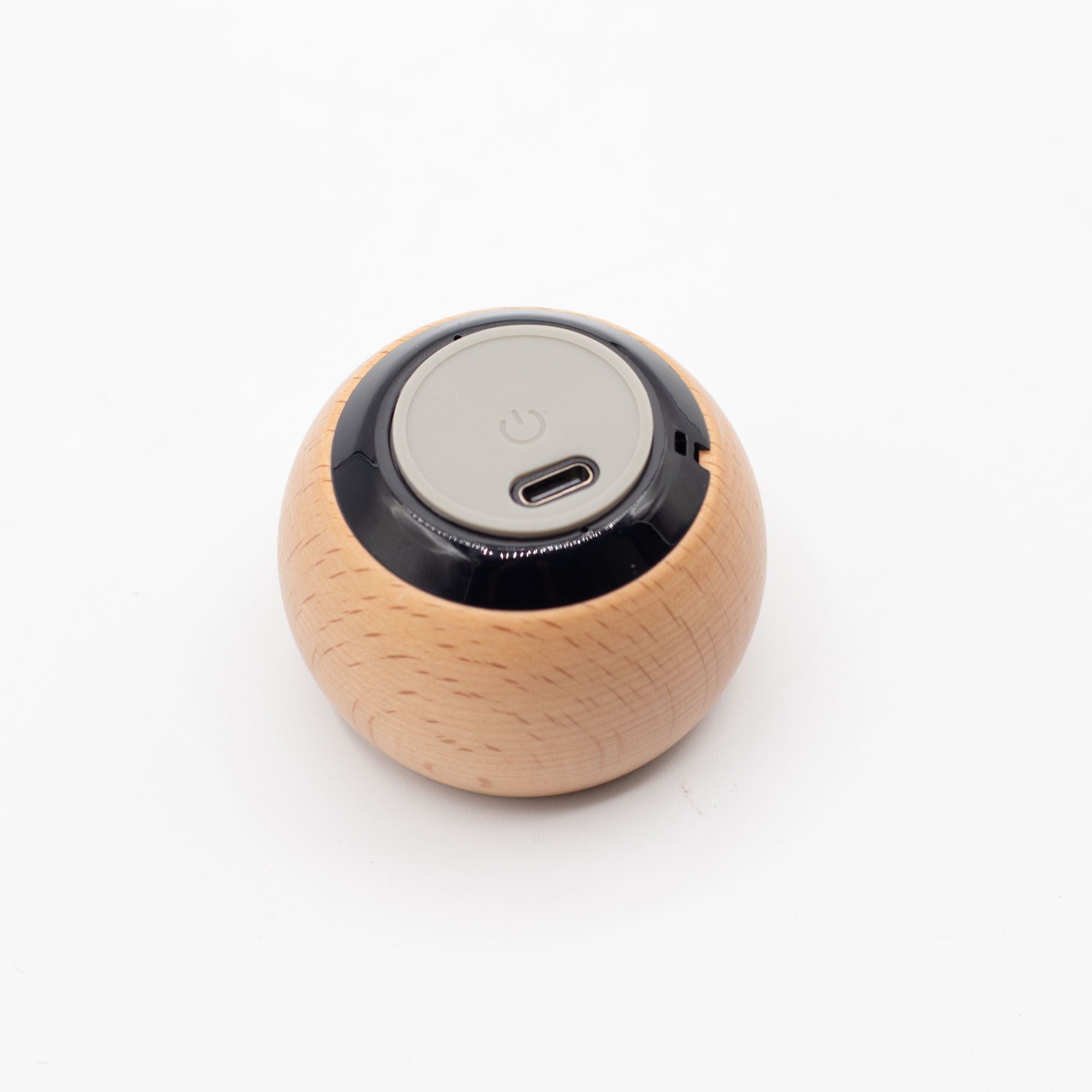 Muzică în Orice Moment – Mini Boxă Bluetooth Mandala Lemn amazio