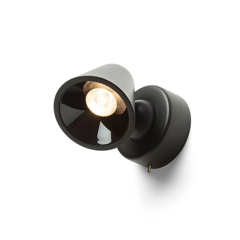 STIG Aplică de perete
